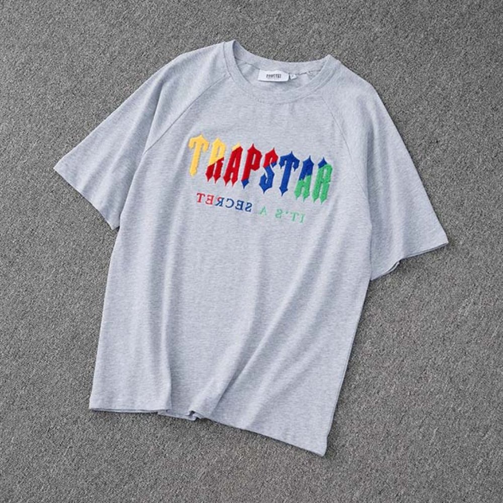 Trapstar Rainbow Towel Embroidered Logo Short Sleeve Gray